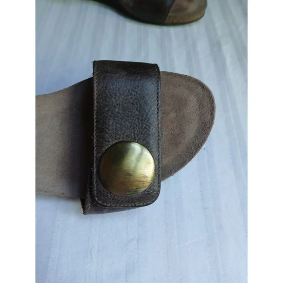 Taos Sandals 37 / 6.5 Wedge Cork Cushioned Comfort Casual Leather Adjustable - Picture 2 of 13